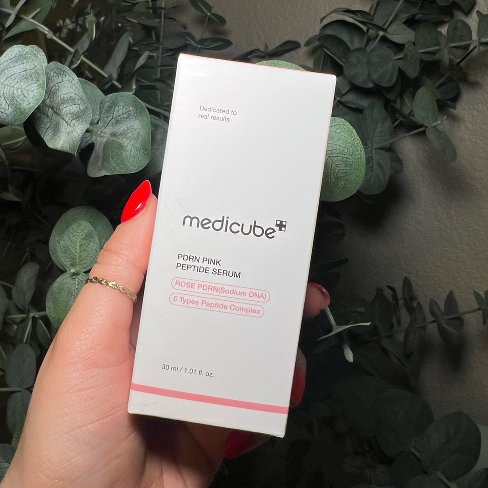 medicube PDRN PINK PEPTIDE SERUM
